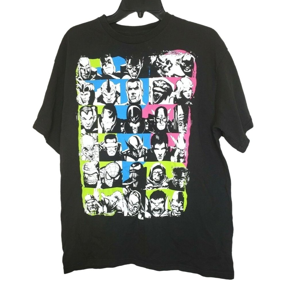 Marvel Comics Large Black T Shirt 35 Hero Graphic Black Shirt